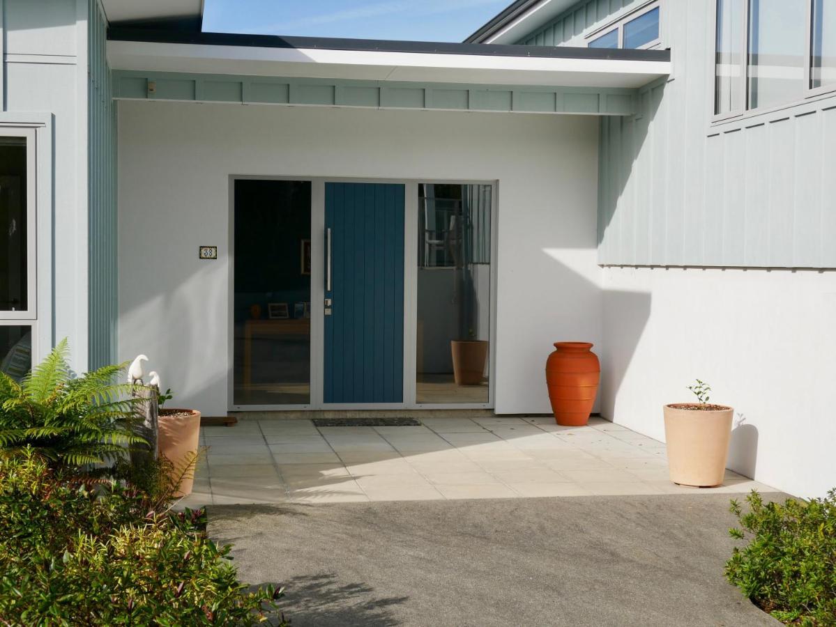 Aston Road Villa Bed & Breakfast 怀卡奈 外观 照片